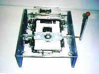 ハンドレバータイプDVD/CD/HDDドライブ検査装置